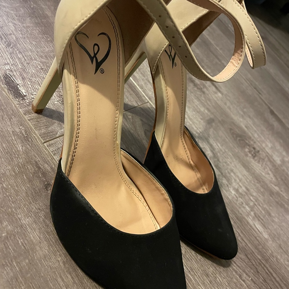Two tone closed toe heels